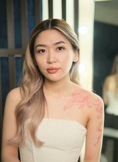 Karina - escort in Tbilisi Photo 16 of 17