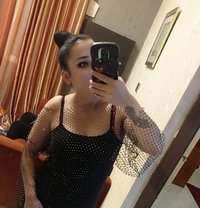 Karina Russian - escort in Muscat Photo 5 of 8