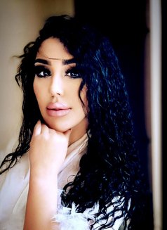 KARİNA SeX Psychologist indapendent girl - puta in New Delhi Photo 21 of 23