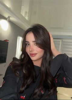 Karina Swettie - escort in Doha Photo 6 of 8