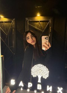 Karina Swettie - escort in Doha Photo 7 of 8