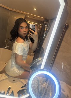 Karina - masseuse in Bangkok Photo 8 of 13