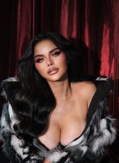 Karinaaa - Acompañantes transexual in Makati City Photo 11 of 16