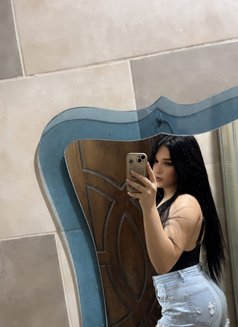 Karis - Male escort in Amman Photo 8 of 10