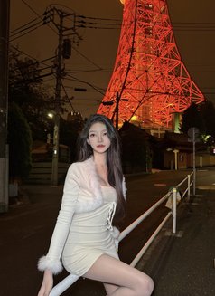 Karisa - escort in Shanghai Photo 10 of 11