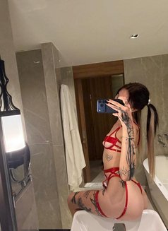 Karisha - escort in Bangkok Photo 5 of 7