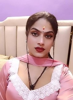 Karishma 92 - Acompañantes transexual in Ahmedabad Photo 2 of 5