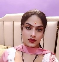 Karishma 92 - Transsexual escort in Ahmedabad