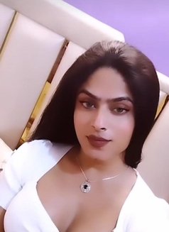 Karishma 92 - Acompañantes transexual in Ahmedabad Photo 3 of 5