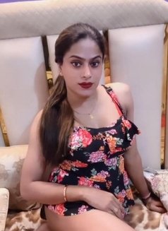 Karishma 92 - Transsexual escort in Ahmedabad Photo 4 of 5