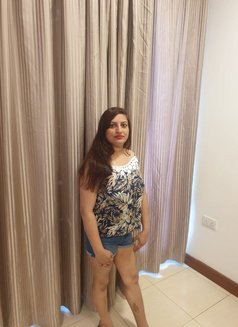 Karishma Housewife - escort in Dubai Photo 1 of 4