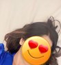 Karishma - escort in Dubai Photo 1 of 9