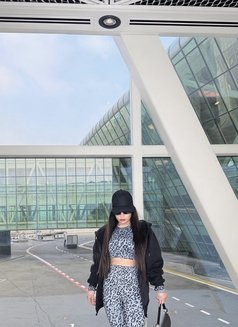 Karisma - escort in Dubai Photo 5 of 7