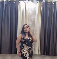 Karizma Indian - puta in Hong Kong