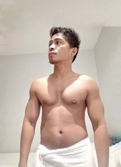 Karl Masseur - Male escort in Kuala Lumpur Photo 6 of 6