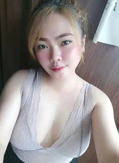 Karla ( Tg: @Karlaa_199 ) Yes to all. - puta in Taichung Photo 1 of 6