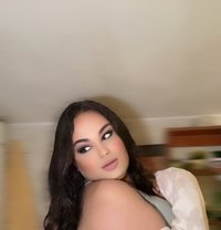 Karloina - Transsexual escort in Beirut