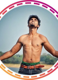 Karls - Male escort in Kolkata Photo 4 of 6