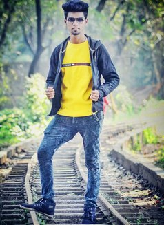 Karls - Male escort in Kolkata Photo 6 of 6