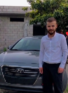 Karm - Male escort in Beirut Photo 3 of 4