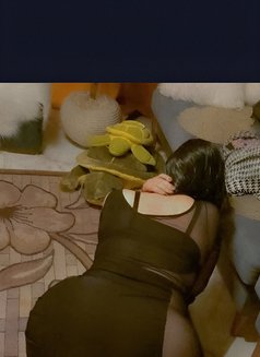 Karma - escort in Cairo Photo 3 of 4