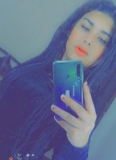 Karma - Transsexual escort in Cairo Photo 1 of 3