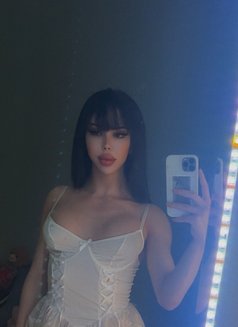 Karma - Transsexual escort in Dublin Photo 5 of 5