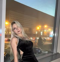 Karma - escort in Riyadh Photo 1 of 8