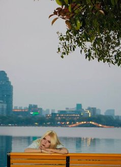 Karma - escort in Riyadh Photo 7 of 8
