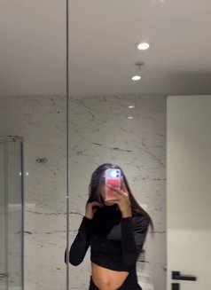 Karma Xxlعربيه - masseuse in İstanbul Photo 3 of 11