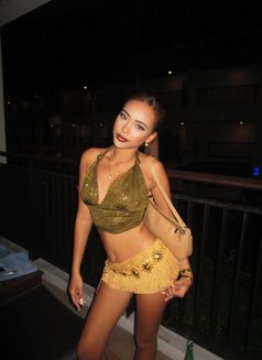 Karmen - escort in Bangkok Photo 7 of 10