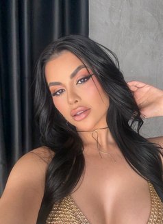 Karol - escort in Dubai Photo 7 of 7