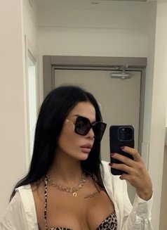 Karol shemale arab - Transsexual escort in Cannes Photo 14 of 21