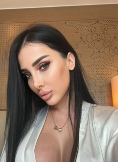 🦋Karolina🦋20 Yo🦋new - puta in Dubai Photo 8 of 10