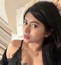 Karolina - escort in Abu Dhabi Photo 1 of 4