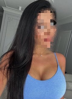 Karolina Independent Downtown - adult performer in Dubai Photo 6 of 9