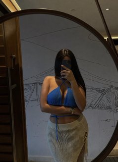 Karolina Independent Downtown - adult performer in Dubai Photo 9 of 10