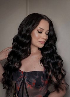 Karolina - escort in Dubai Photo 13 of 19