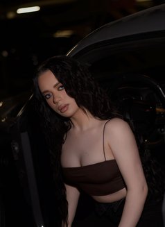 Karolina - escort in Dubai Photo 18 of 19