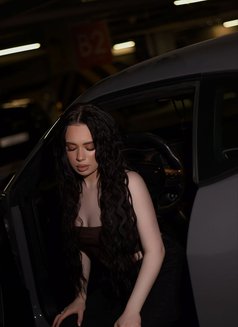 Karolina - escort in Dubai Photo 19 of 19