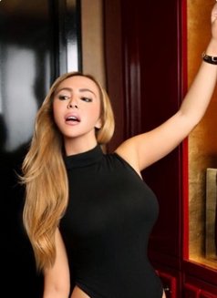 Karolina1 - escort in Paris Photo 11 of 13