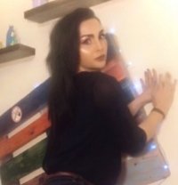 Karoline XXL - Transsexual escort in Beirut