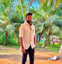 Karthi the Therapist and Stress Healer - Male escort in Chennai Photo 1 of 3
