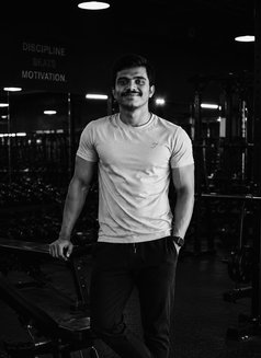 Karthick - Male escort in Bangalore Photo 1 of 1