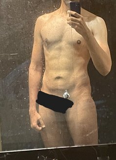Karthik Ecstacy - Acompañantes masculino in Bangalore Photo 4 of 4