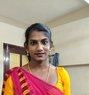 Karthika - Agencia de acompañantes transexuales in Chennai Photo 1 of 2