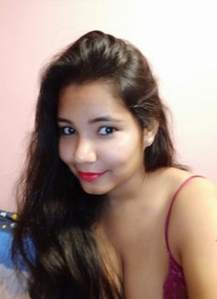 Kolkata rose escort service - Male escort in Kolkata Photo 7 of 15