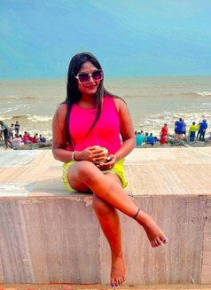 Kolkata rose escort service - Male escort in Kolkata Photo 11 of 15