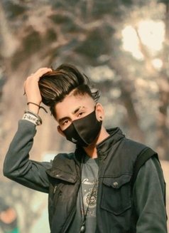 Kartik - Male escort in Bhopal Photo 3 of 5