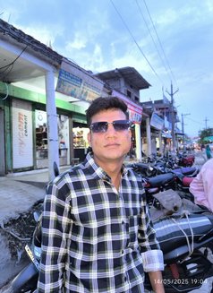 Avi - Male escort in Bhopal Photo 5 of 5